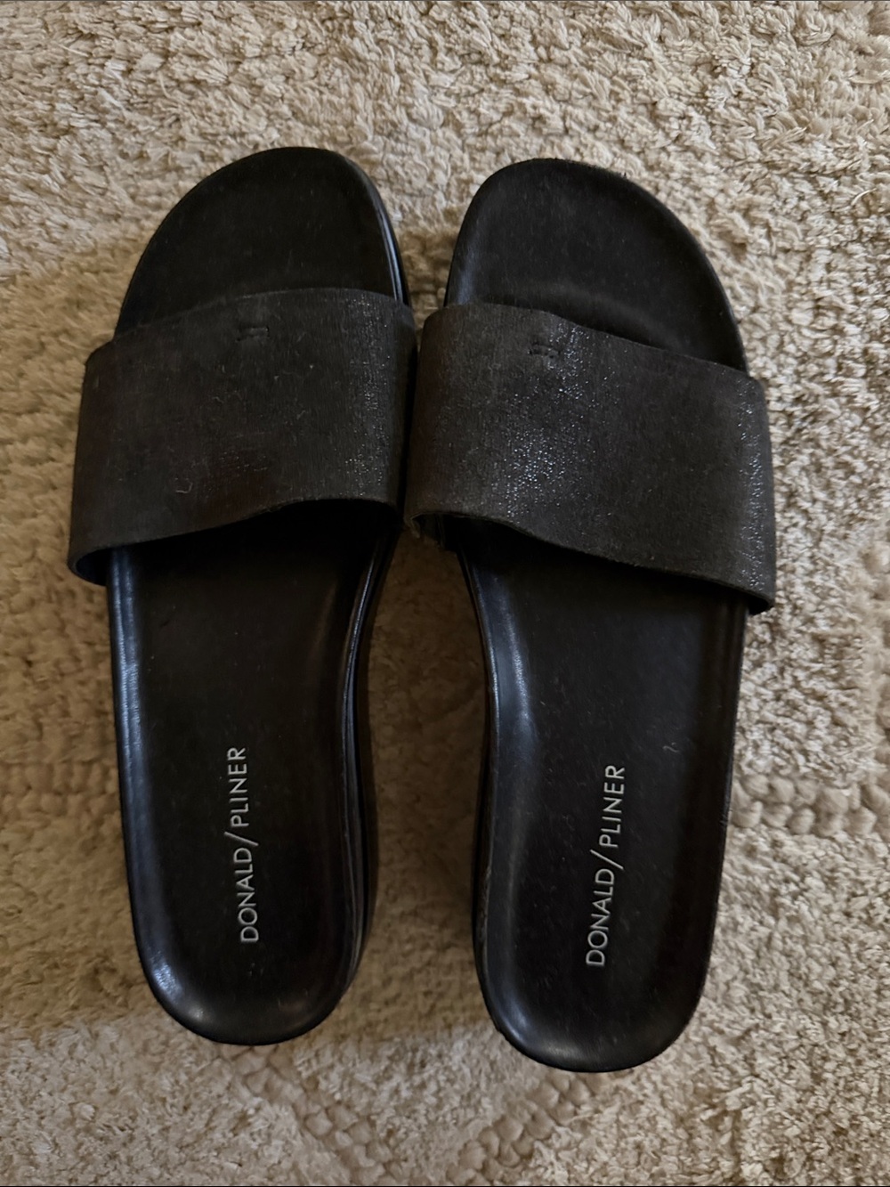 Donald J. Pliner Black Slide Mules